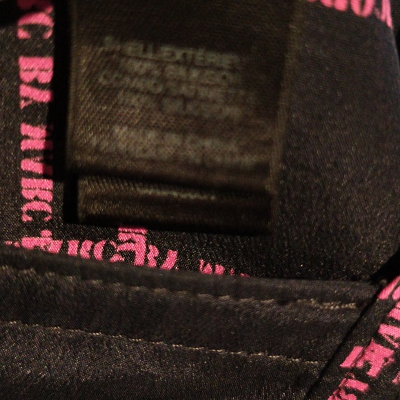 FINAL PRICE Marc by Marc Jacobs Black and Pink Top Size Medium - Picture 12 of 12